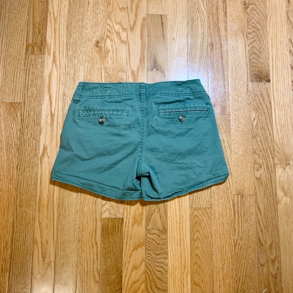 American Eagle Green Shorts - Picture 3 of 3